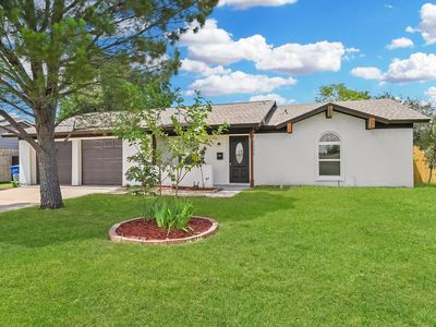 2003 Deerfield Dr, Carrollton, TX, 75007