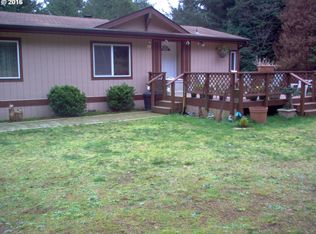 69238 Beaver Loop Rd, North Bend, OR 97459
