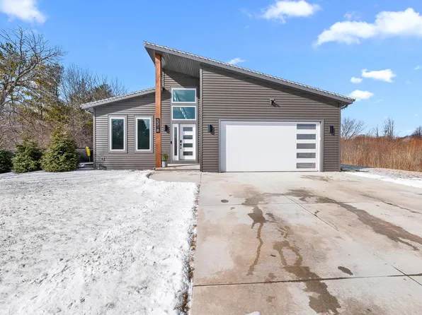 3318 Limerick LANE, Sheboygan, WI 53083