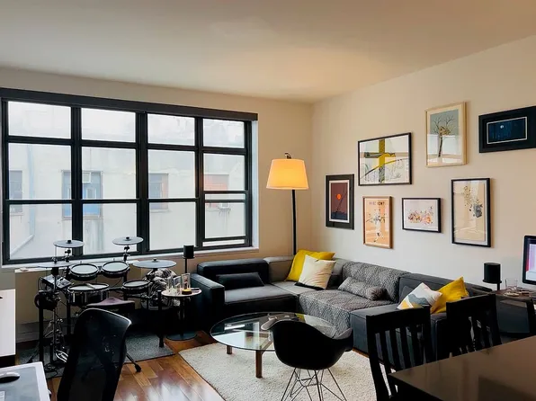 80 Metropolitan Ave APT 3G, Brooklyn, NY 11249