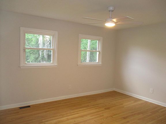 5th image of 4140 Daniel Ct