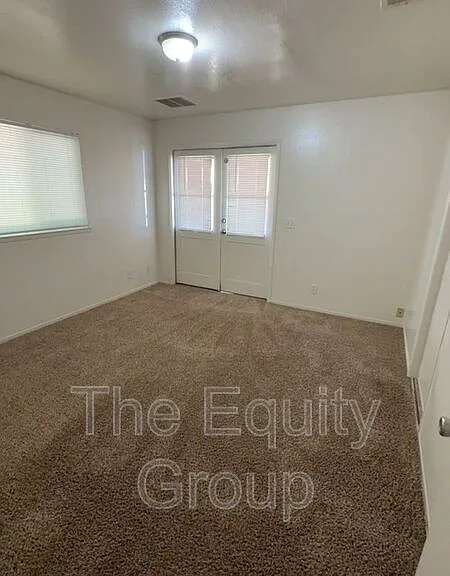 1220 N Conyer St — Photo 10