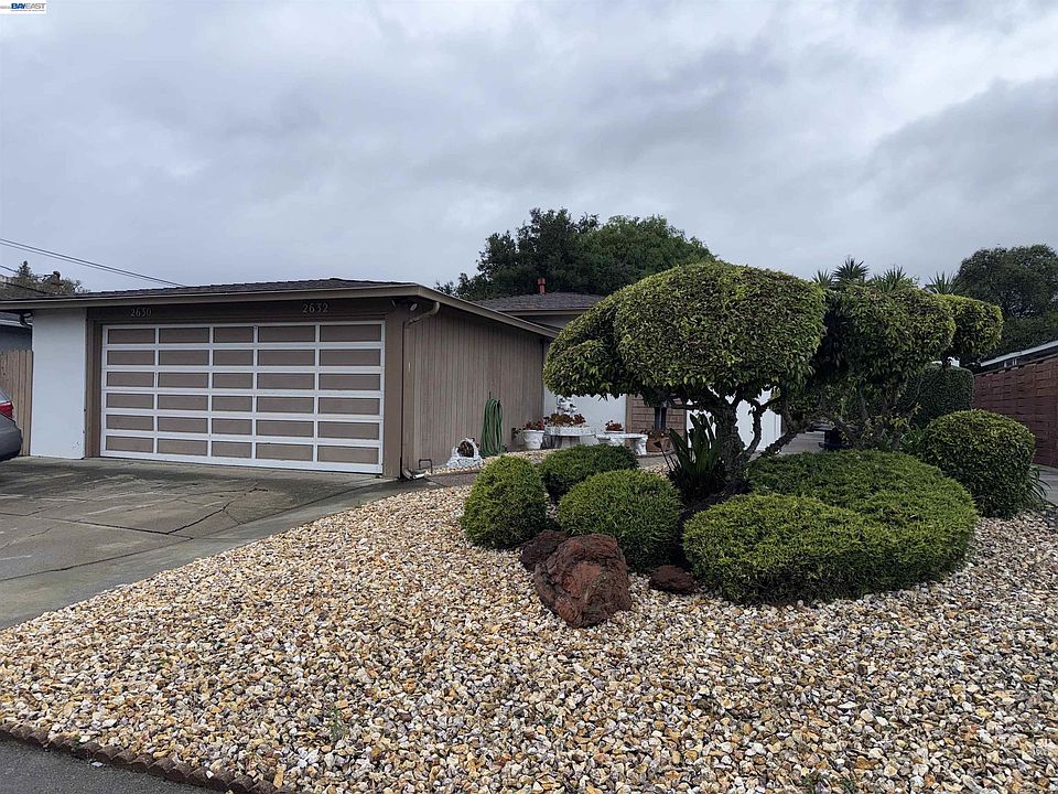1st image of 2632 Renton Way