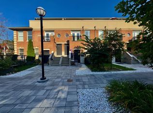 51 Halton St #216, Toronto, ON M6J1R5