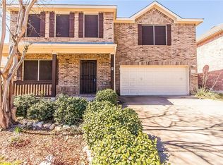 1124 Nighthawk Rd, Fort Worth, TX 76108