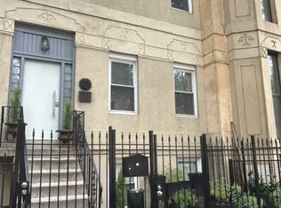 13 N Ada St, Chicago, IL 60607