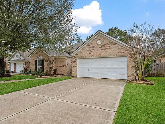 3rd image of 1910 Katlyn Ln
