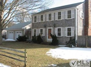 21 Fox Hill Rd, Centerville, MA 02632
