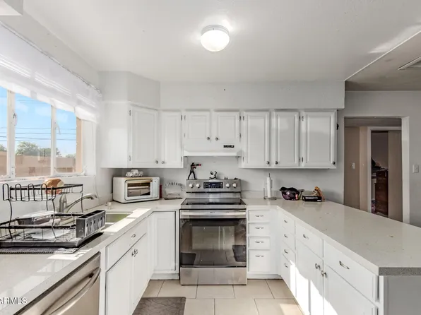 2938 N 50TH Drive, Phoenix, AZ 85031