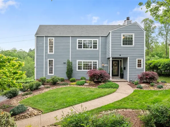 120 Vanderbilt Dr, Pittsburgh, PA 15243