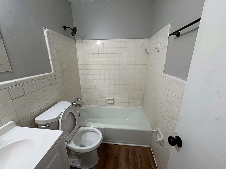 123 Tisdale St — Photo 9