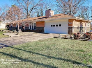 9330 Summers Rd, Rogers, AR 72756