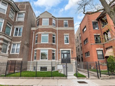 4528 S King Dr #2, Chicago, IL, 60653