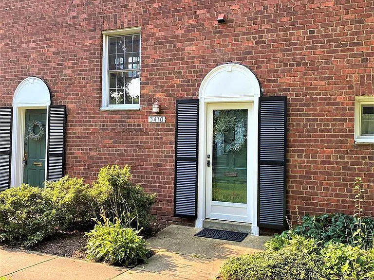3410 Martha Custis Dr — Photo 1