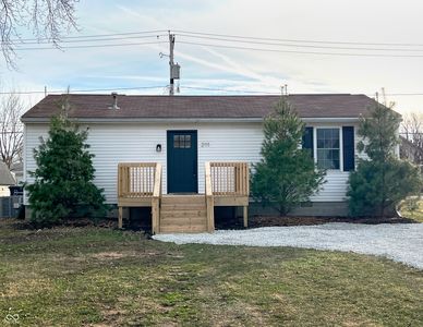 2111 S #I, Elwood, IN, 46036