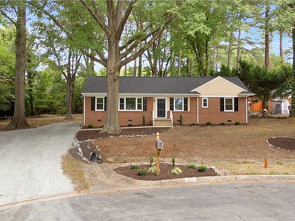 5th image of 1911 Windsordale Dr