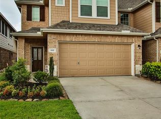 8517 Sunset Loch Dr, Spring, TX 77379