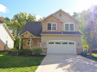 2028 Lloyd Ct, Wickliffe, OH 44092