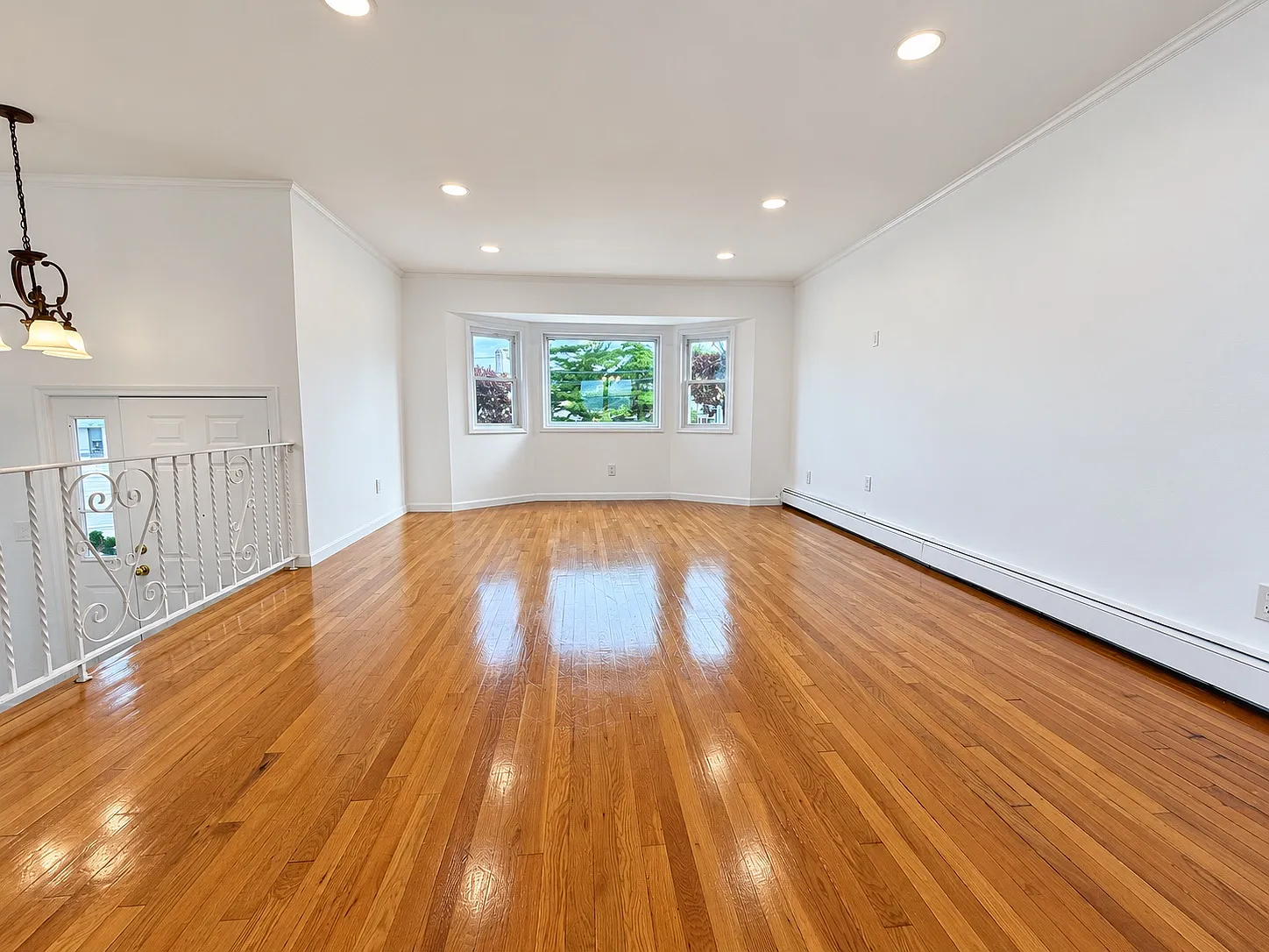 N Jerusalem Rd, East Meadow — Photo 2