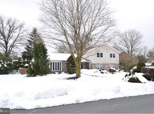 1068 Hillview Turn, Huntingdon Valley, PA 19006