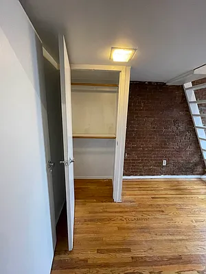 Rented by Best Apartments North Inc | media 8