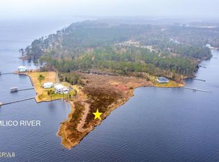 1 Pinecrest Rd, Bath, NC 27808