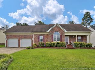 8437 Deertrot Dr, Fayetteville, NC 28314