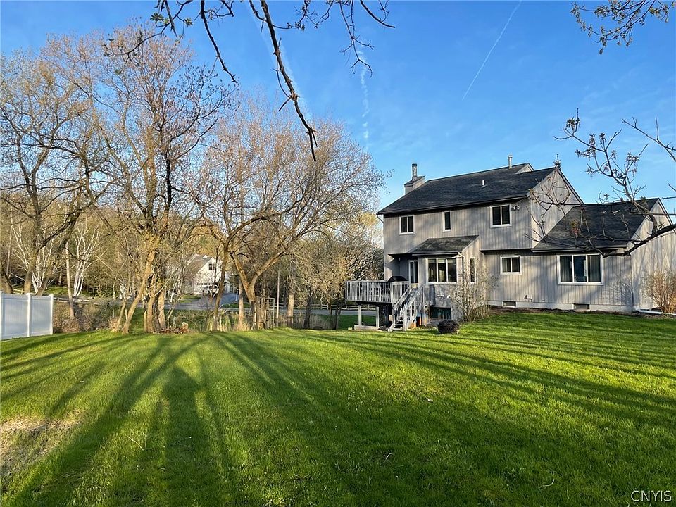 8185 Pompey Pines Dr, Manlius, NY 13104 Zillow
