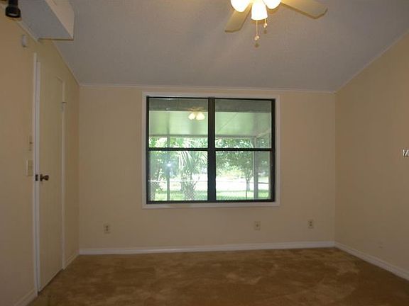2nd image of 3564 Dawn Ave