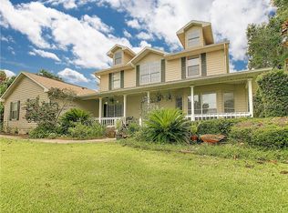8955 Silver Lake Dr, Leesburg, FL 34788