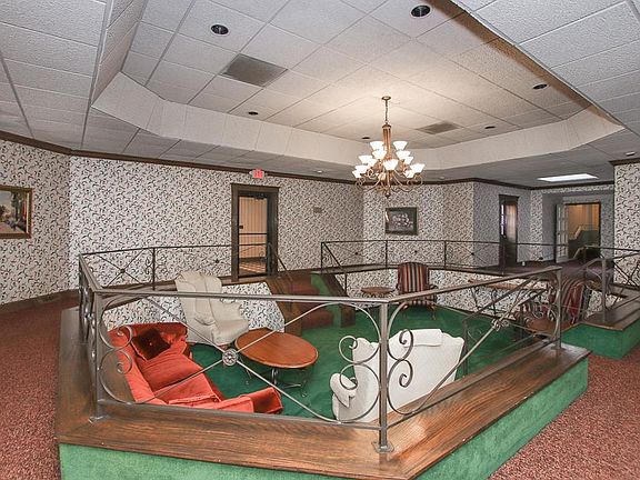5th image of 19436 Van Aken Blvd APT 208