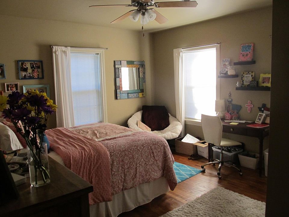 1st image of 401 Ayrshire St