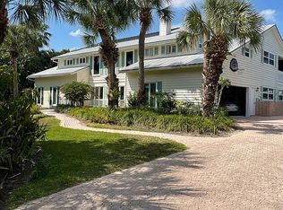 2126 Harbor Ln, Vero Beach, FL 32963
