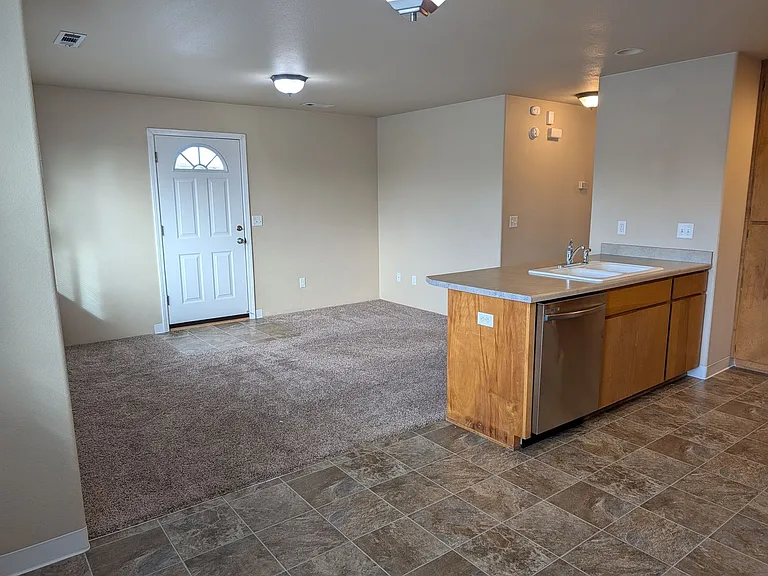 3161 Juniper Ridge Dr #11 — Photo 4