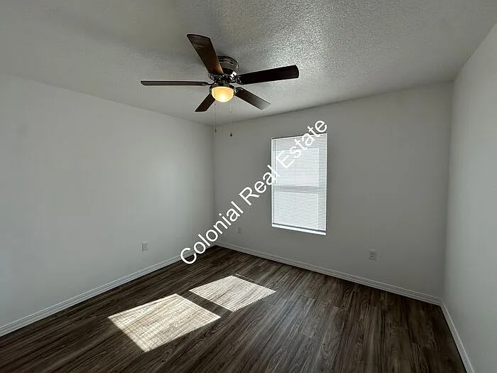 320 Cortez St #B — Photo 9