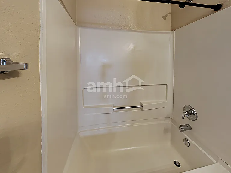 8629 Blooming Grove Dr — Photo 20