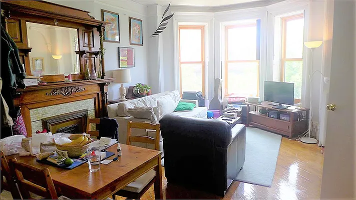 Rented by Garfield Realty  | media 24