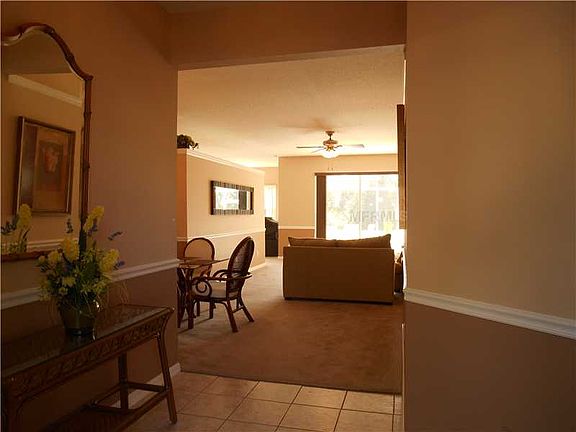 4th image of 278 Fareham Dr