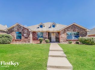 606 Mary Wilson Dr, Lancaster, TX 75146