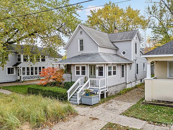 3rd image of 510 Fulton Ave