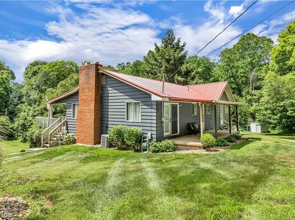 2208 Township Road 1097, Ashland, OH 44805