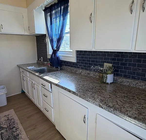 701 N Main St #2 — Photo 5