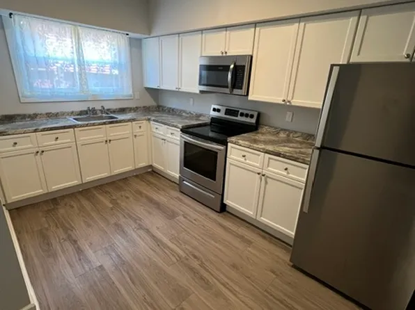 8 Vine St, Schenectady, NY