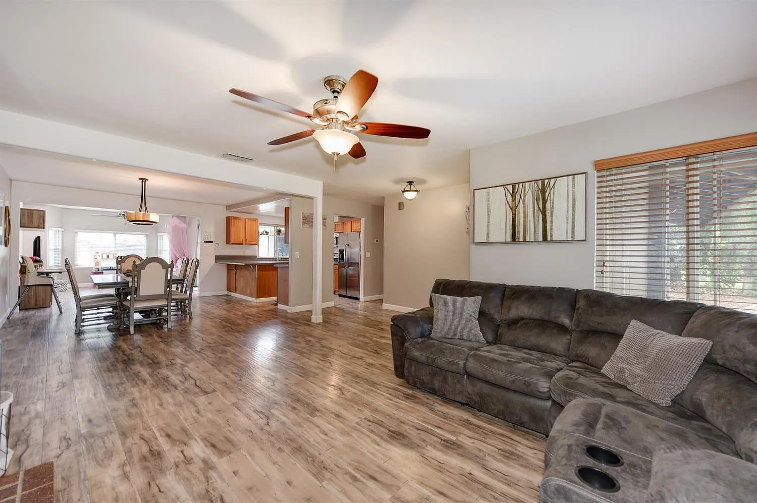 3 bed, 1523 sqft, $2,600 — Photo 4