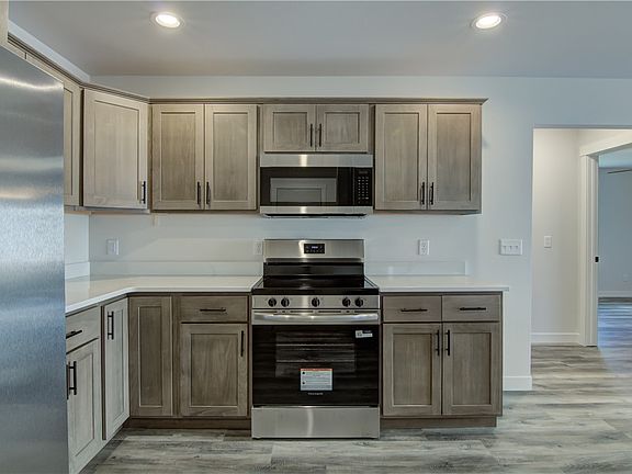 4th image of 1712 Dorret Road