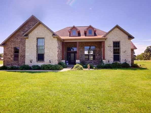 131 Barkman Creek Trace Rd, Hooks, TX 75561