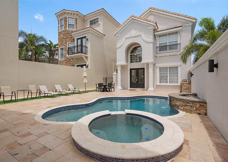 1st image of 1402 Titian Ct