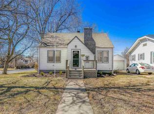 655 S Holyoke Ave, Wichita, KS 67218