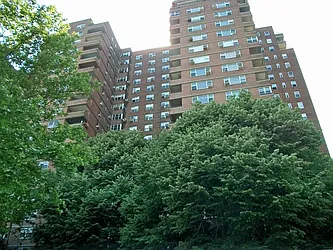 Sold by Manhattan Network Inc.