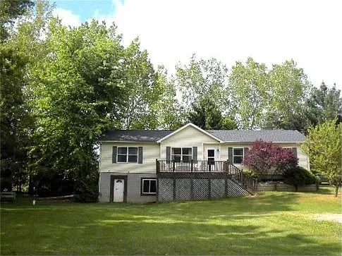 5493 W Coon Lake Rd photo 1